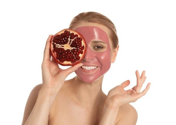 pomegranate for skin