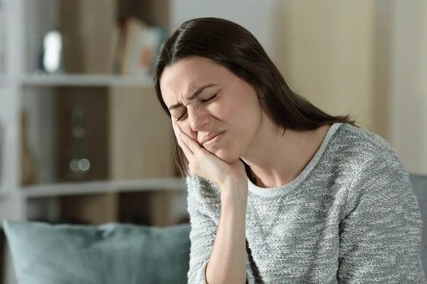 toothache nerve pain